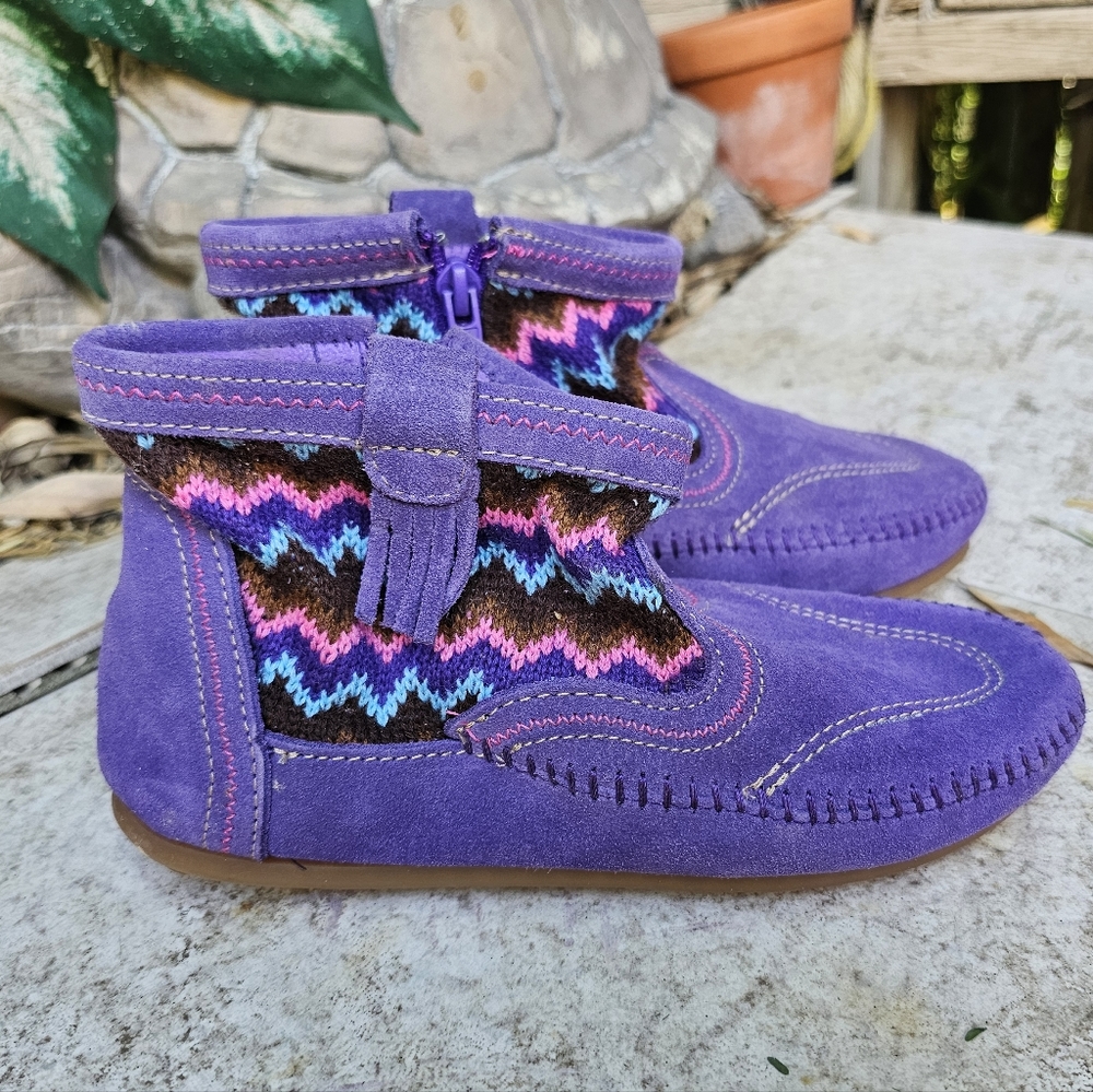 MINNIETONKA Purple & Multi Color Moccasin Shoe Kids Sz 3